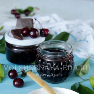 Marmelade „Kirsche in Schokolade“